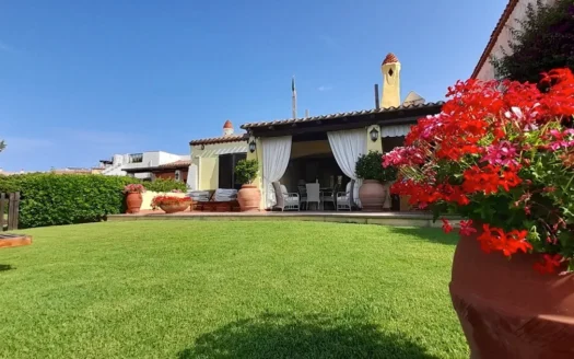 Porto Cervo, Cala del Faro, Villa pied dans l’eau