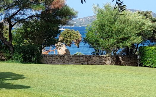 Villa fronte mare