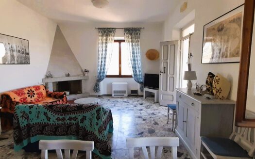 Villa unifamiliare con ampio terreno – La Maddalena
